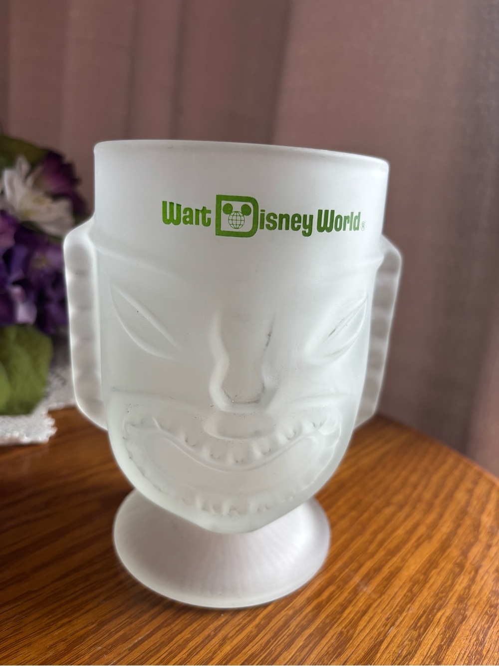 Walt Disney World Polynesian
Village Resort frosted glass tiki mug